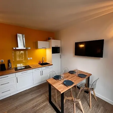 Grand Ceo Bauer, En Plein Centre De Pour 2 Pers * Sainte-Mère-Église